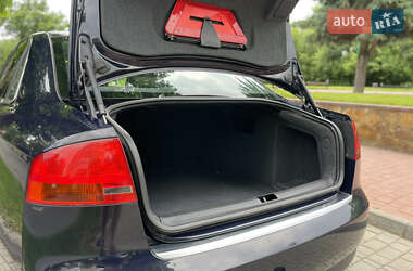 Седан Audi A4 2006 в 