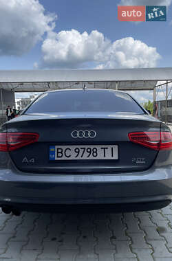 Седан Audi A4 2012 в 