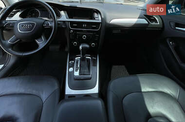 Седан Audi A4 2012 в 