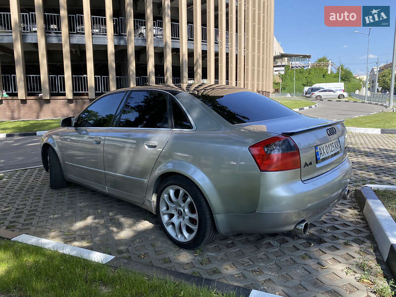 Седан Audi A4 2003 в Харькове