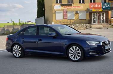 Седан Audi A4 2016 в 