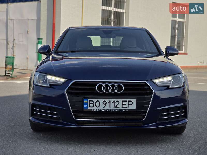 Седан Audi A4 2016 в Тернополе