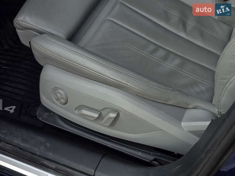Седан Audi A4 2016 в Тернополе