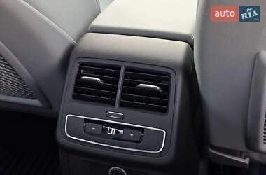 Седан Audi A4 2016 в 