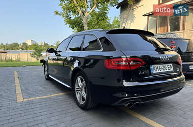 Универсал Audi A4 2015 в 