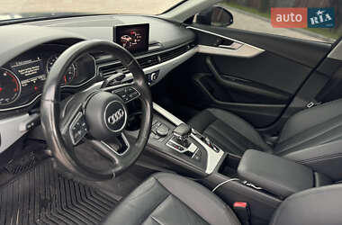 Седан Audi A4 2017 в 