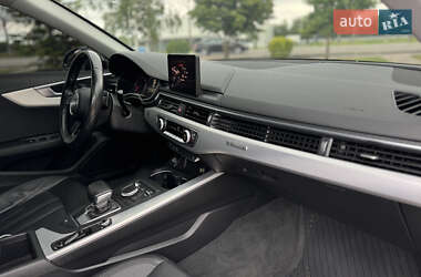 Седан Audi A4 2017 в 