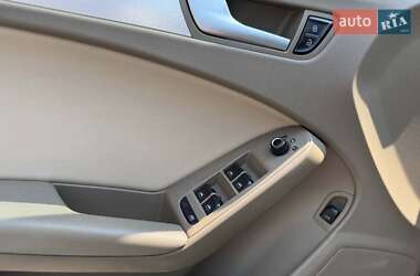 Седан Audi A4 2011 в 