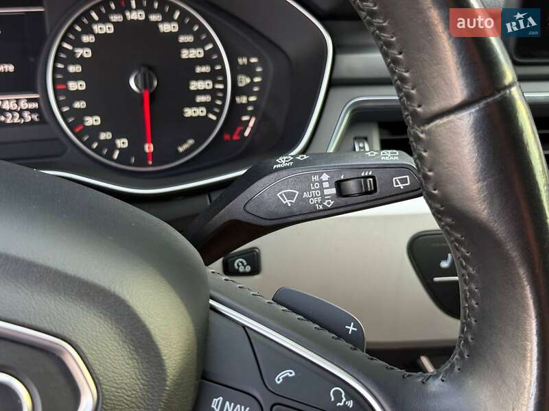 Універсал Audi A4 2016 в Хмельницькому