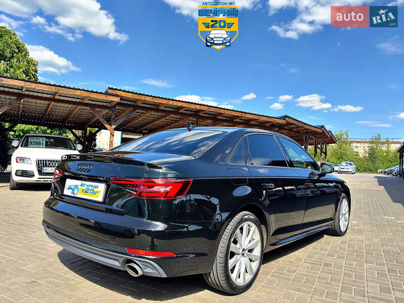 Седан Audi A4 2018 в Кривом Роге