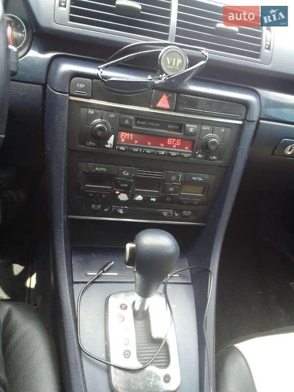 Седан Audi A4 2002 в Шепетовке