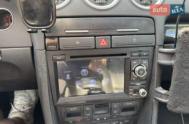 Кабриолет Audi A4 2002 в 