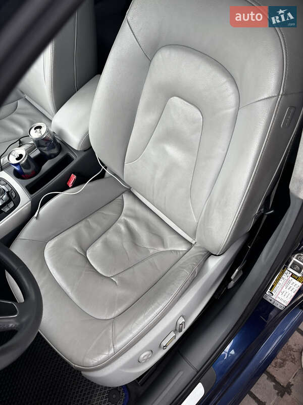 Седан Audi A4 2014 в Петропавловской Борщаговке