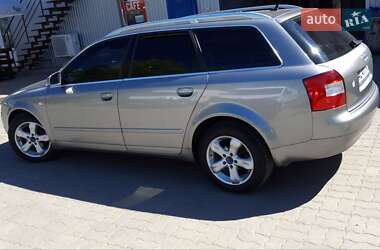 Универсал Audi A4 2004 в 