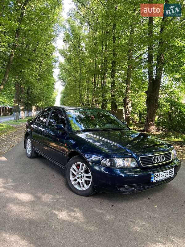 Седан Audi A4 1996 в 