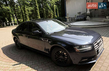Седан Audi A4 2012 в 