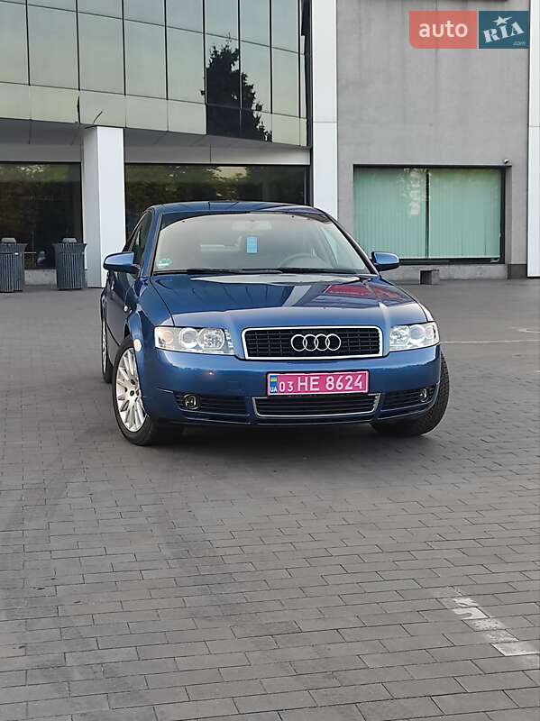 Седан Audi A4 2004 в Каменском