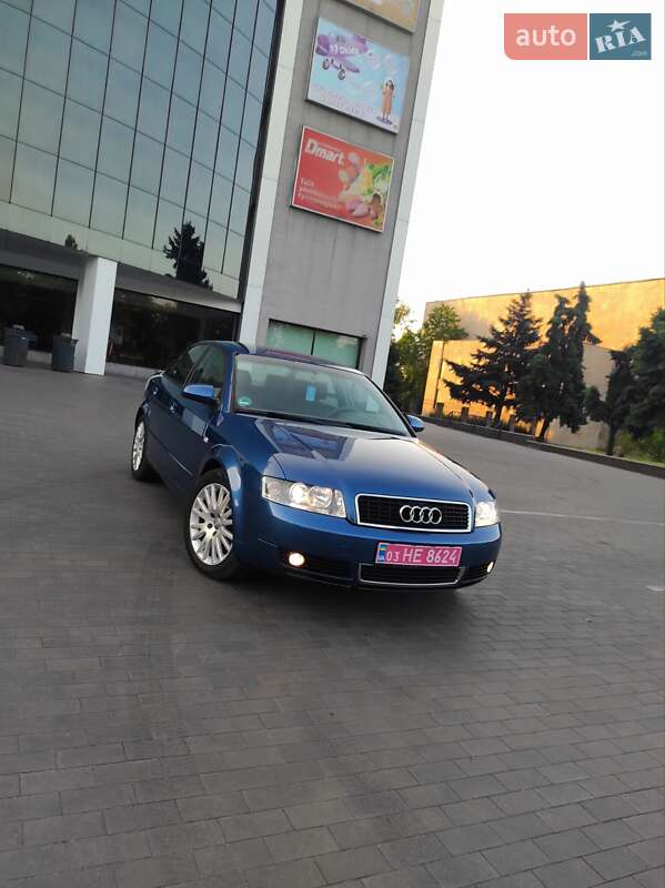 Седан Audi A4 2004 в Каменском