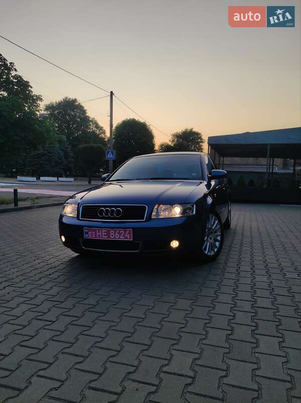 Седан Audi A4 2004 в Каменском