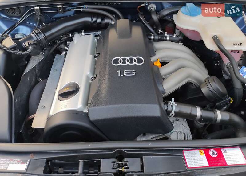 Седан Audi A4 2004 в Каменском