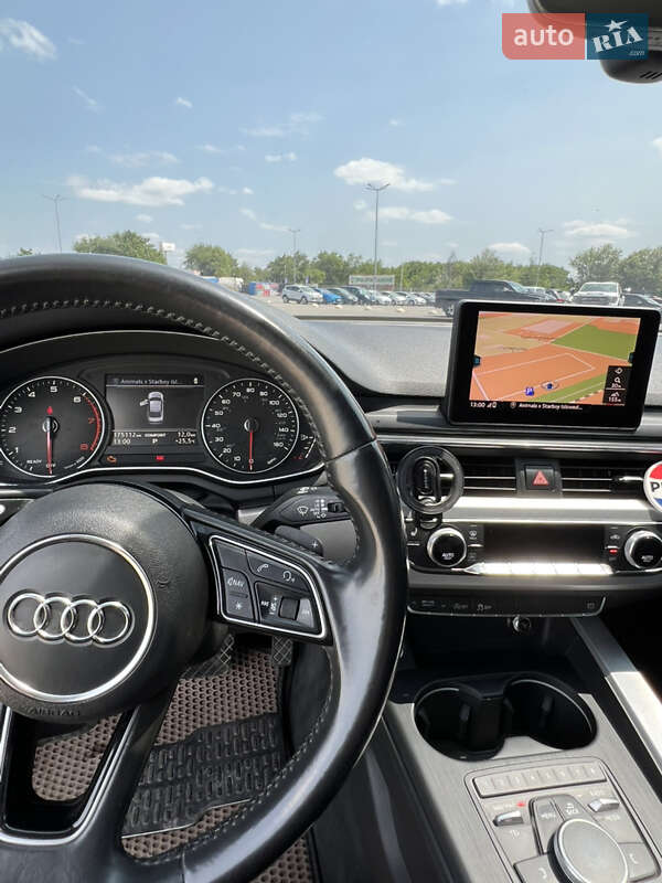 Седан Audi A4 2016 в Днепре