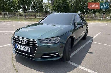 Седан Audi A4 2016 в 