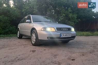 Универсал Audi A4 2000 в 