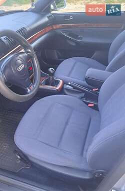 Универсал Audi A4 2000 в 