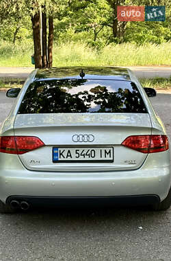 Седан Audi A4 2011 в 