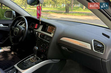Седан Audi A4 2011 в 