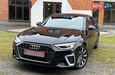 Седан Audi A4 2022 в Львове