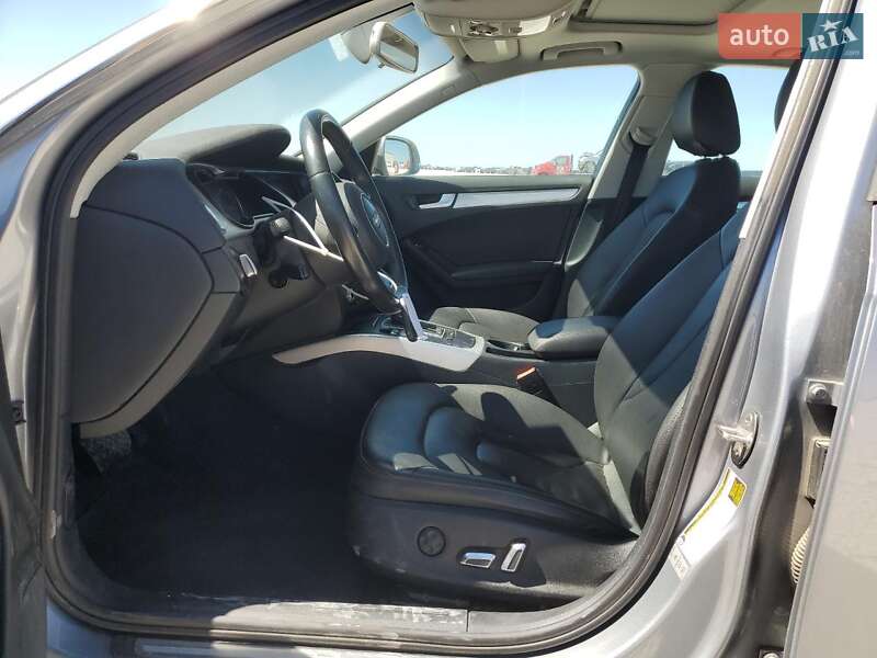 Седан Audi A4 2016 в Львове