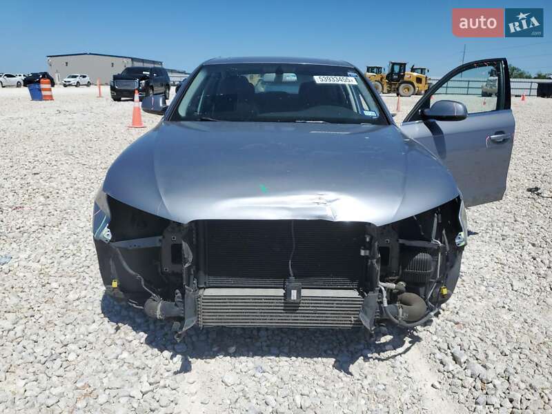 Седан Audi A4 2016 в Львове