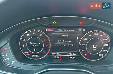 Седан Audi A4 2018 в 