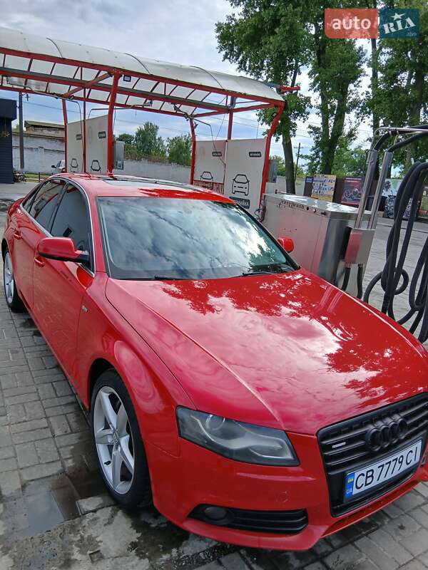 Седан Audi A4 2012 в 