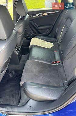 Седан Audi A4 2015 в 