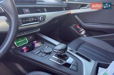 Седан Audi A4 2017 в 