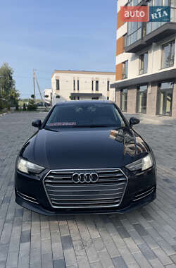 Седан Audi A4 2017 в 