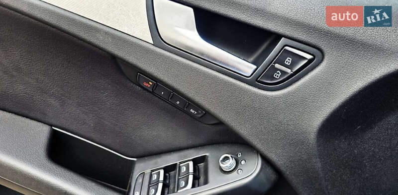 Седан Audi A4 2013 в Ивано-Франковске