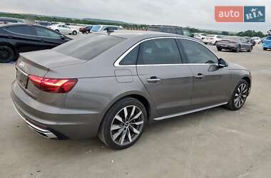 Седан Audi A4 2020 в 