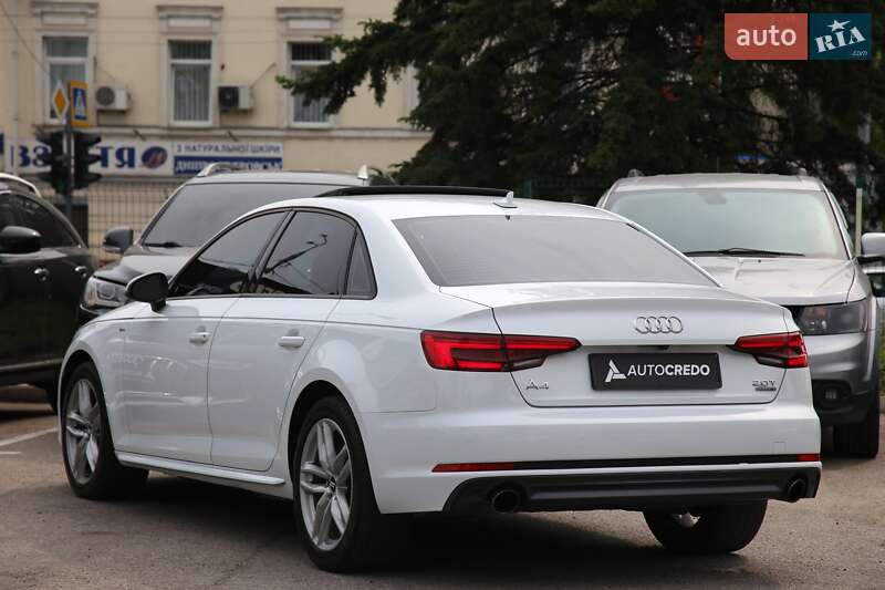Седан Audi A4 2016 в Харькове