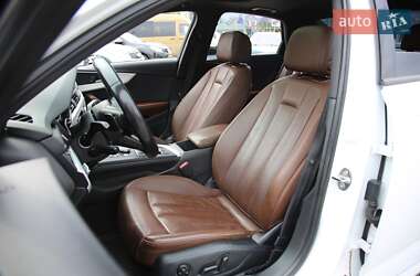 Седан Audi A4 2016 в 
