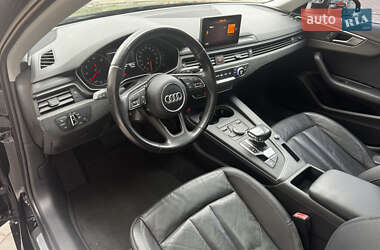 Седан Audi A4 2017 в 