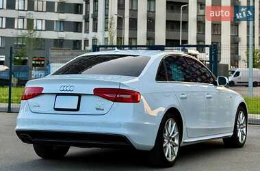 Седан Audi A4 2015 в 