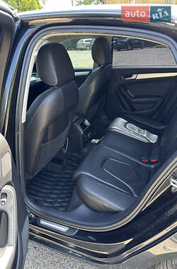 Седан Audi A4 2012 в 