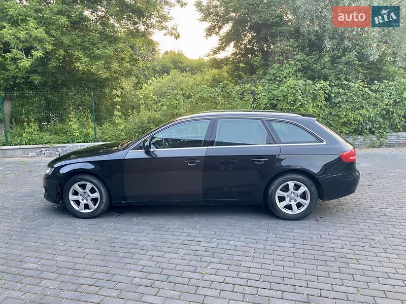 Универсал Audi A4 2009 в Ровно