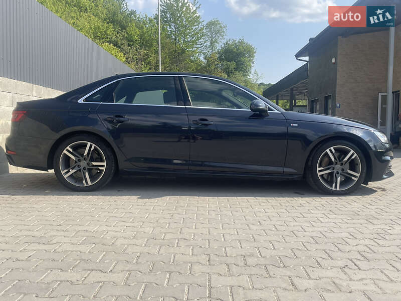 Седан Audi A4 2018 в Ивано-Франковске