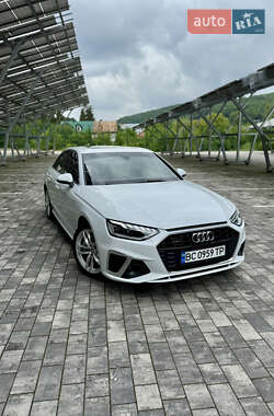 Седан Audi A4 2020 в 