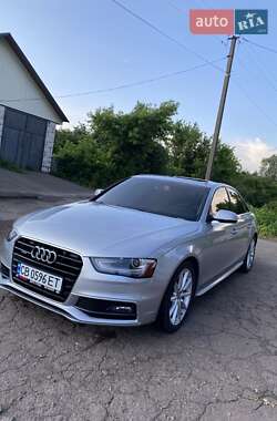Седан Audi A4 2015 в Мене