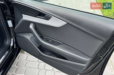 Универсал Audi A4 2019 в 